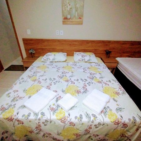 Pouso Oliveira Suites เซาโจเอา บาจิสตา ดู กลอเรีย ภายนอก รูปภาพ